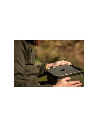 Korda compac  XXL tackle box 220