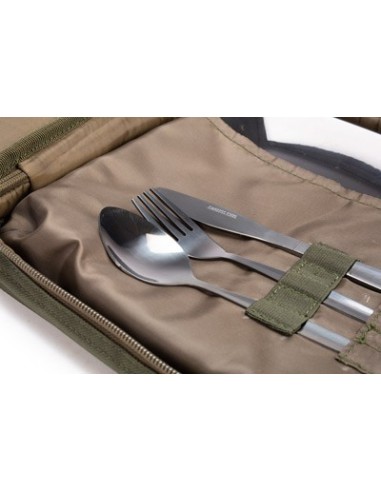 Nash dining one man set