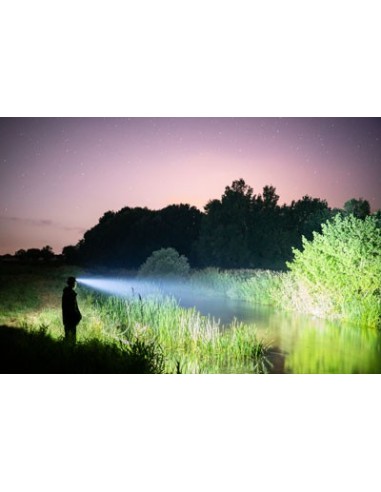 Nash moonshine mega lite 760  lumens