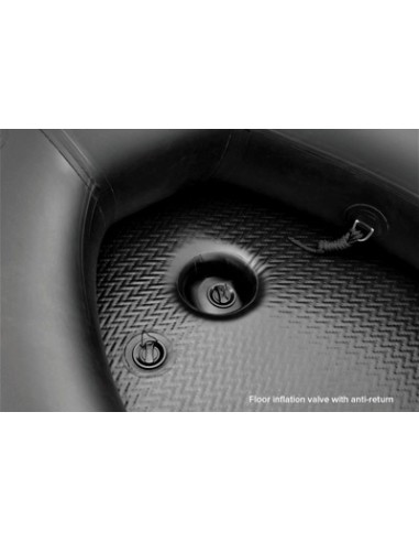 Carp spirit black boat 270WI