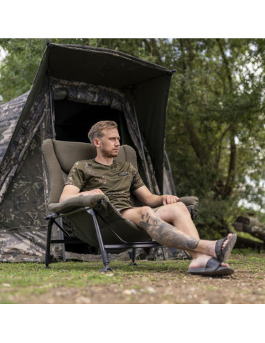 Nash indulgence emperor chair camo