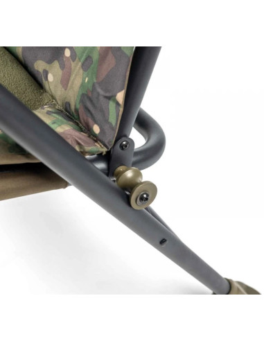 Trakker levelite camo longback recliner chair