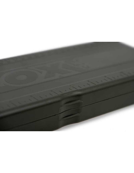 Fox edges new large box