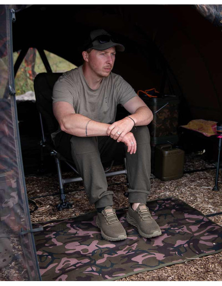 Fox NEW camolite bivvy mat extra large 100x62cm