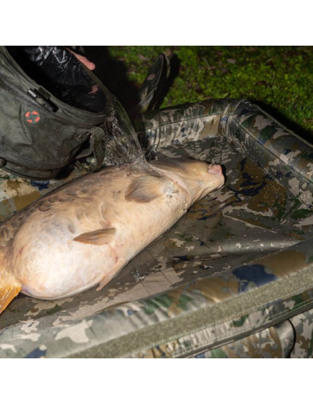 Nash moqueta air cradle camo monster