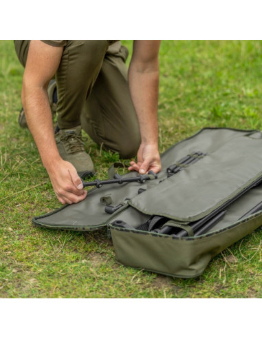 Avid carp extremity pod