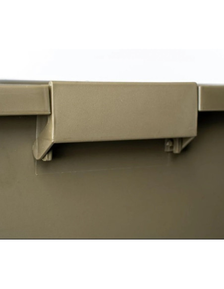 Nash bank life stacker storage box large 66 litros