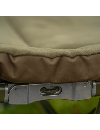 Avid carp benchmark ultra bed 6 patas