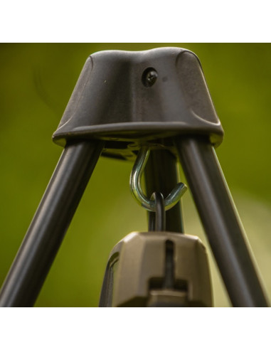 Avid carp revolve weigh tripod