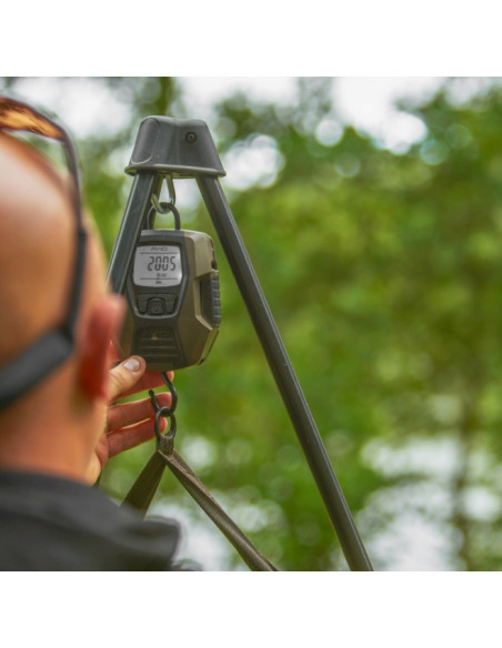Avid carp revolve weigh tripod