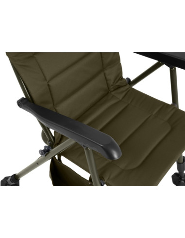 Avid carp revolve x armchair