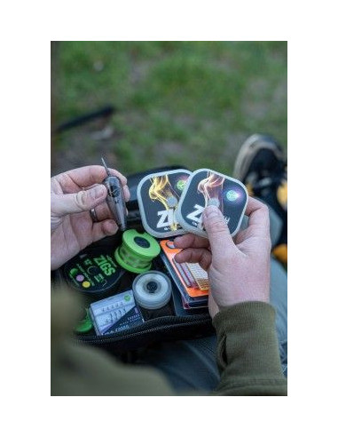 Korda compact 140 tackle pouch dark kamo