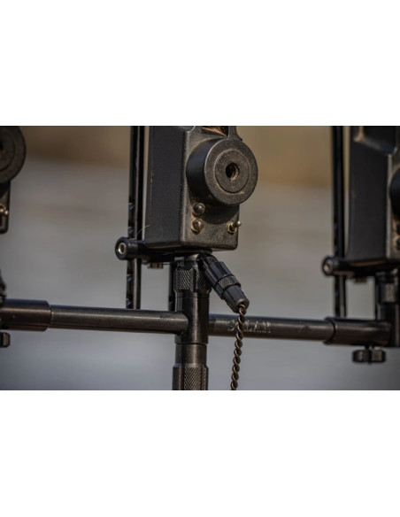 Solar black-lite snag bar