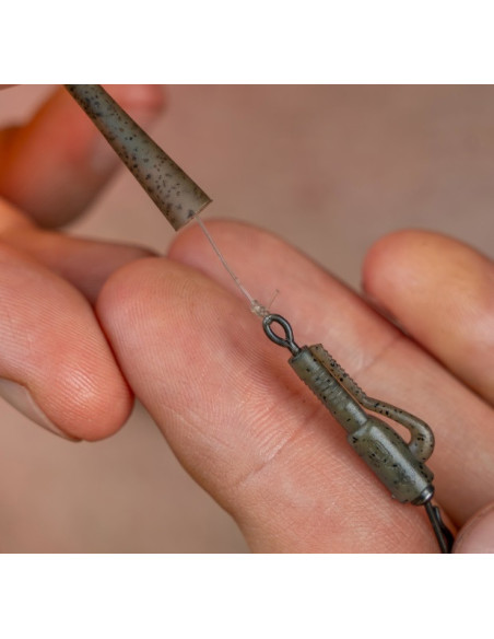 Avid carp outline fused lead qc clips 5unds