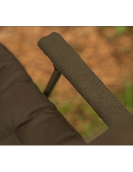 Avid carp benchmark leveltech hi-back recliner chair