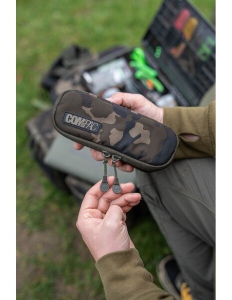Korda compac 55 tackle pouch darl kamo