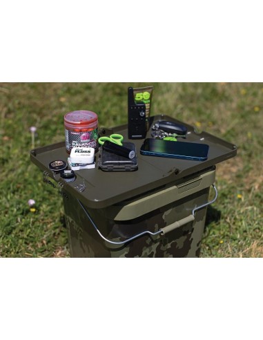 Korda bucket table